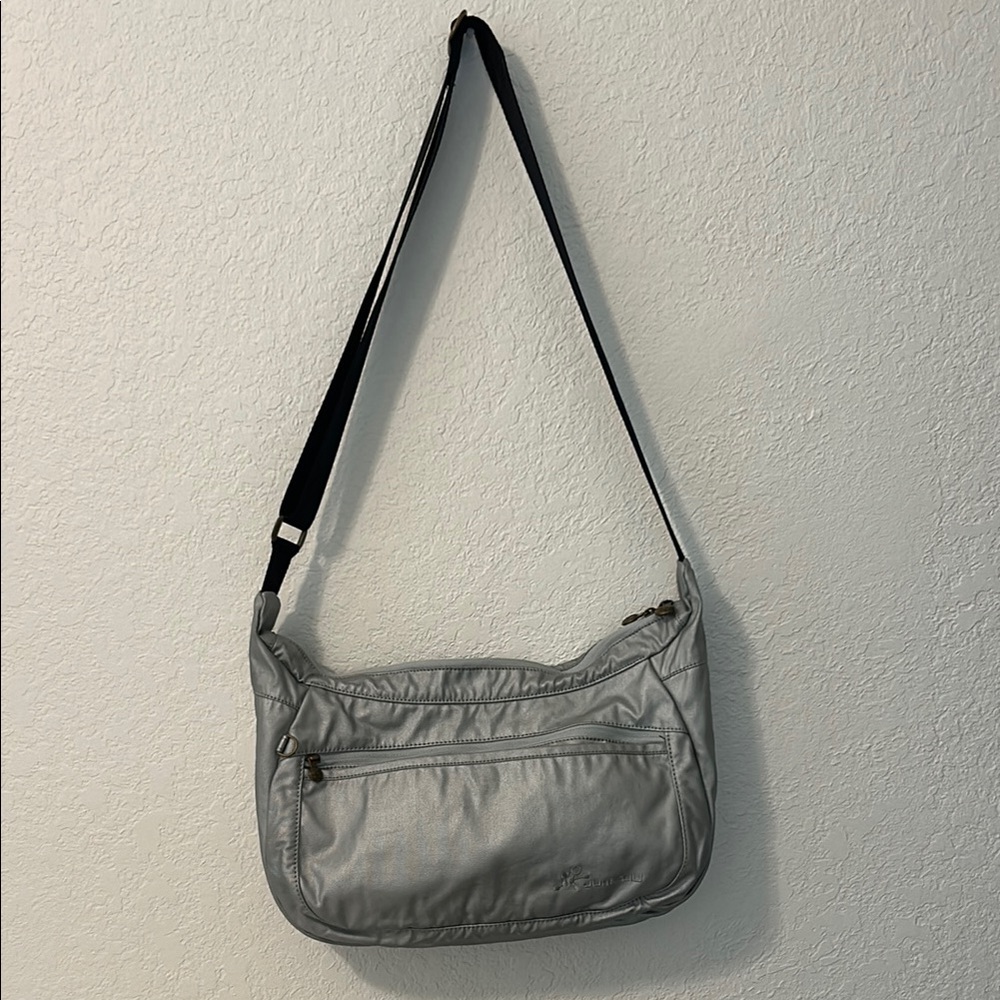 Jumeanu Silver messenger Bag